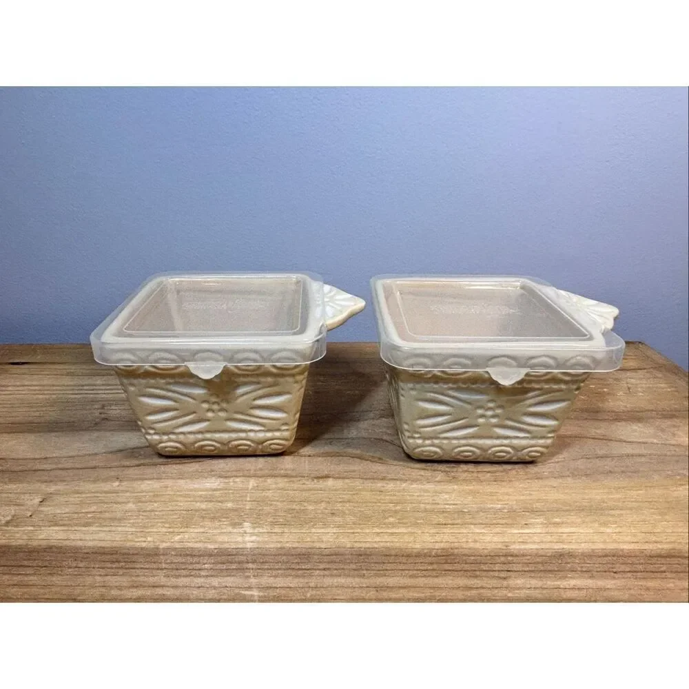 Temp-tations Carved Old World small 10oz ceramic baking dish with lid set of 2